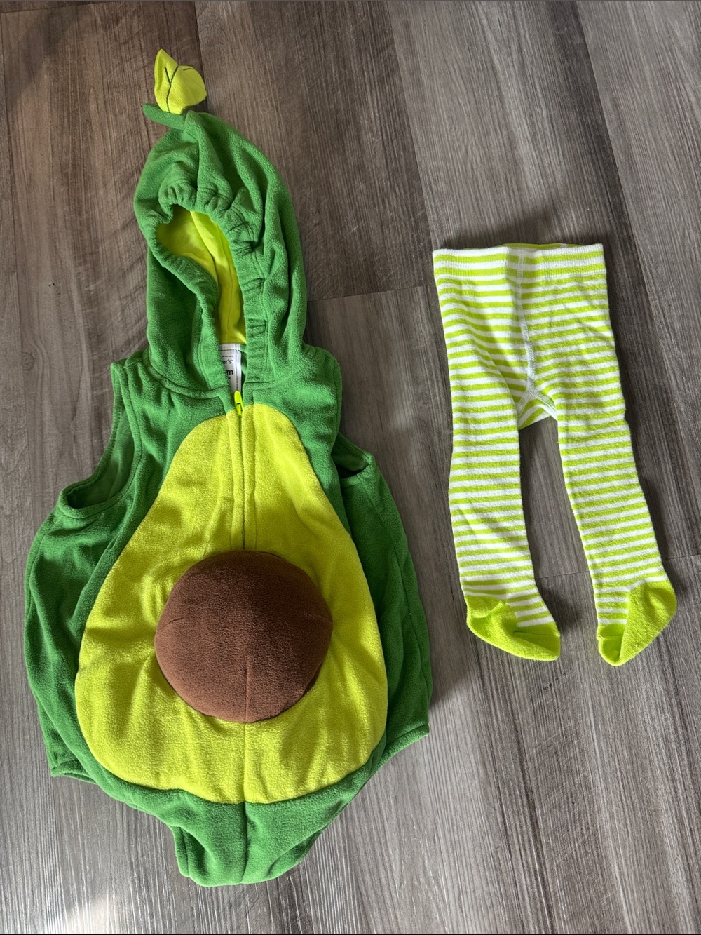 Carter's Avocado Halloween Costume 3-6 months baby boys girls green warm zip
Up - Picture 2 of 5